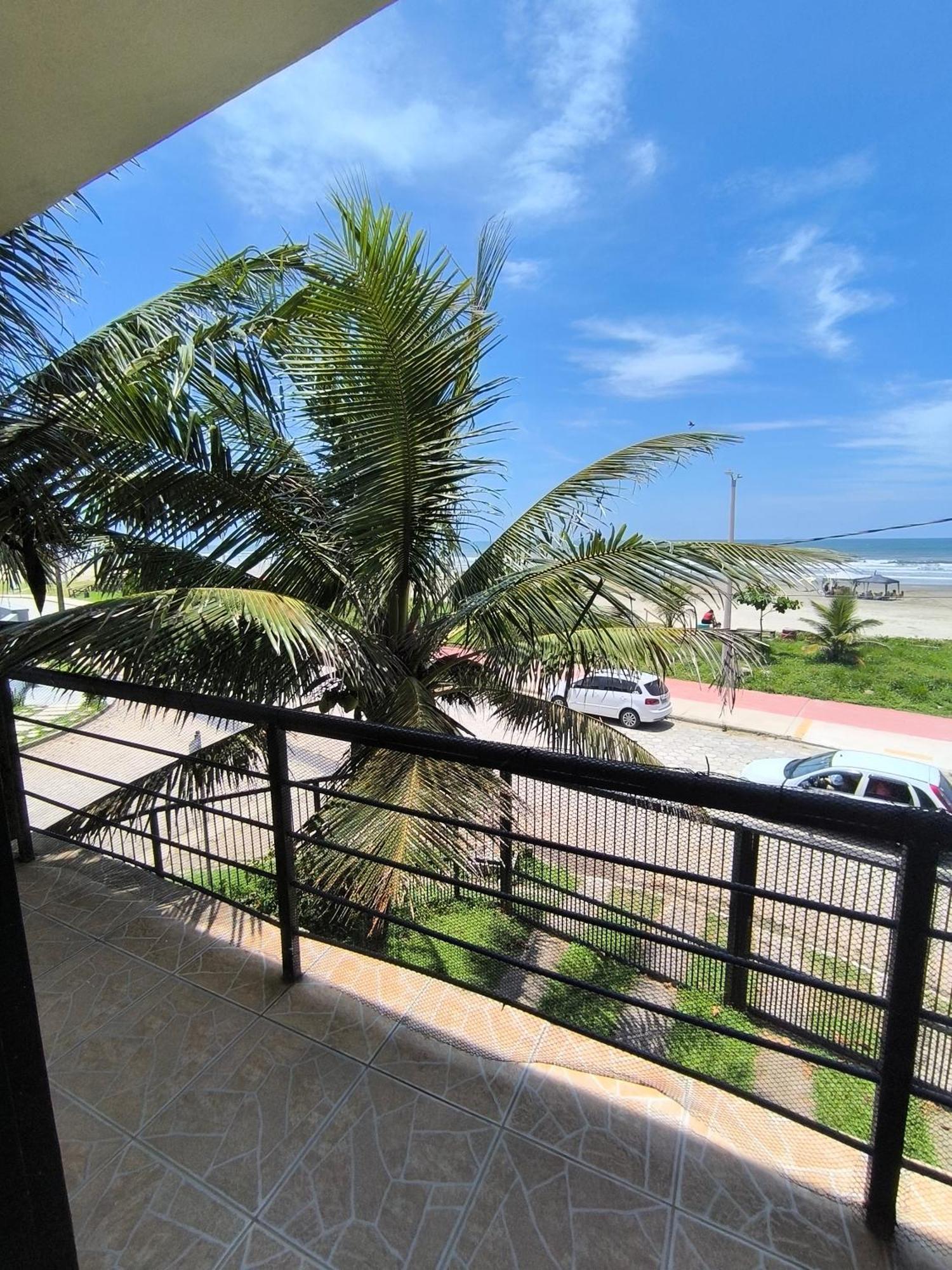 Pousada Beira Mar Peruibe Bagian luar foto